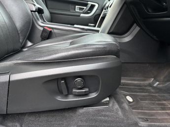 LAND ROVER DISCOVERY SPORT 2.0 TD4 HSE SUV 5dr Diesel Auto 4WD Euro 6 (s/s) (180 ps)