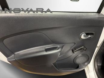 DACIA SANDERO 0.9 TCe Comfort Hatchback 5dr Petrol Manual Euro 6 (s/s) (90 ps)