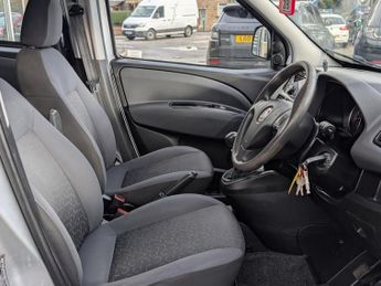 FIAT DOBLO 1.6 MultiJet Easy MPV 5dr Diesel Manual Euro 6 (95 ps)