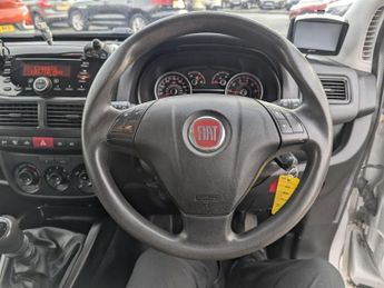 FIAT DOBLO 1.6 MultiJet Easy MPV 5dr Diesel Manual Euro 6 (95 ps)