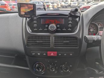 FIAT DOBLO 1.6 MultiJet Easy MPV 5dr Diesel Manual Euro 6 (95 ps)