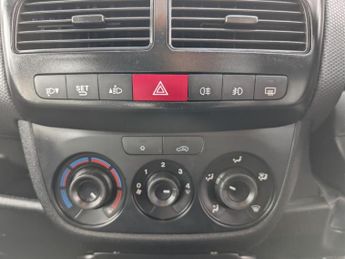 FIAT DOBLO 1.6 MultiJet Easy MPV 5dr Diesel Manual Euro 6 (95 ps)