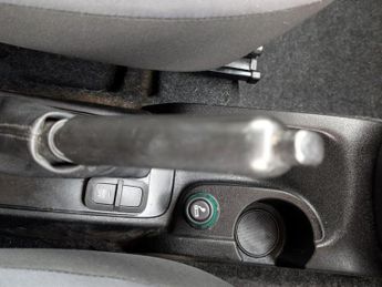 FIAT DOBLO 1.6 MultiJet Easy MPV 5dr Diesel Manual Euro 6 (95 ps)