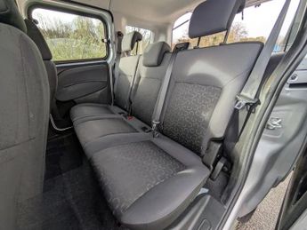 FIAT DOBLO 1.6 MultiJet Easy MPV 5dr Diesel Manual Euro 6 (95 ps)