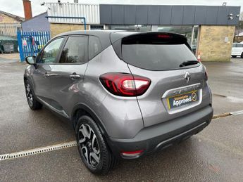 RENAULT CAPTUR 0.9 TCe ENERGY Iconic SUV 5dr Petrol Manual Euro 6 (s/s) (90 ps)