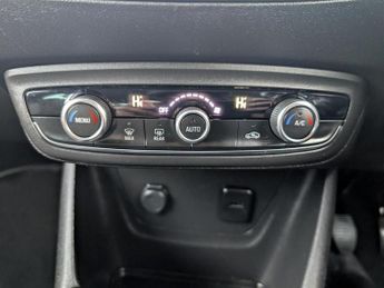 VAUXHALL CROSSLAND X 1.2 Elite SUV 5dr Petrol Manual Euro 6 (83 ps)