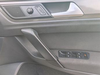 VOLKSWAGEN GOLF SV 1.4 TSI BlueMotion Tech S MPV 5dr Petrol DSG Euro 6 (s/s) (125 p