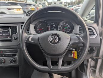 VOLKSWAGEN GOLF SV 1.4 TSI BlueMotion Tech S MPV 5dr Petrol DSG Euro 6 (s/s) (125 p