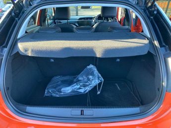 VAUXHALL Corsa Electric 50kWh Elite Nav Premium Hatchback 5dr Electric Auto (7.4Kw Charg