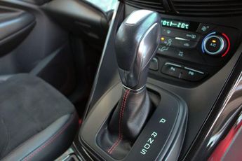 FORD KUGA 1.5 TDCi ST-Line SUV 5dr Diesel Powershift Euro 6 (s/s) (120 ps)