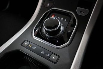 LAND ROVER RANGE ROVER EVOQUE 2.0 TD4 HSE Dynamic SUV 5dr Diesel Auto 4WD Euro 6 (s/s) (180 ps