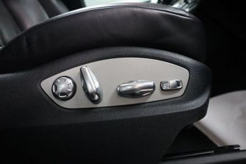 PORSCHE MACAN 3.0T V6 S SUV 5dr Petrol PDK 4WD Euro 6 (s/s) (354 ps)