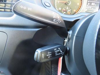 AUDI Q3 2.0 TDI S line SUV 5dr Diesel S Tronic quattro Euro 5 (s/s) (177