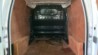 NISSAN e-NV200 40kWh Visia NO VAT Electric Auto SWB (109 ps)