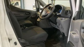 NISSAN e-NV200 40kWh Visia NO VAT Electric Auto SWB (109 ps)