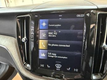 VOLVO XC60 2.0 D4 Inscription Pro SUV 5dr Diesel Auto AWD Euro 6 (s/s) (190