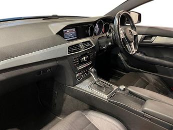 MERCEDES-BENZ C-CLASS 2.1 C250 CDI BlueEfficiency AMG Sport Coupe 2dr Diesel G-Tronic+