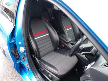 MERCEDES-BENZ A-CLASS 1.5 A180 CDI SE Hatchback 5dr Diesel 7G-DCT Euro 5 (s/s) (109 ps