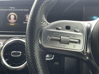 MERCEDES-BENZ A-CLASS 1.5 A180d AMG Line Hatchback 5dr Diesel 7G-DCT Euro 6 (s/s) (116