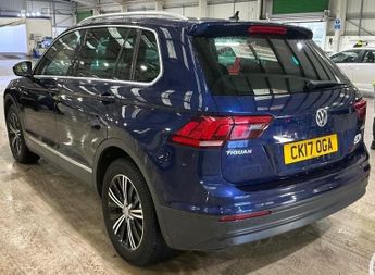 VOLKSWAGEN TIGUAN 2.0 TDI BlueMotion Tech SE SUV 5dr Diesel DSG Euro 6 (s/s) (150 