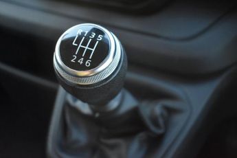 RENAULT TRAFIC 2.0 dCi Blue SL28 Business+ Panel Van 5dr Diesel Manual L1 H1 Eu