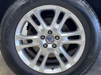 VOLVO XC60 2.0 D4 SE Lux Nav SUV 5dr Diesel Geartronic Euro 6 (s/s) (181 ps