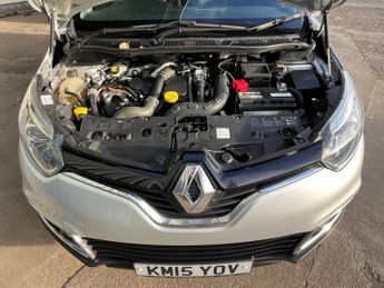 RENAULT CAPTUR 1.5 dCi Dynamique S MediaNav SUV 5dr Diesel EDC Euro 5 (90 ps)