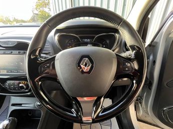 RENAULT CAPTUR 1.5 dCi Dynamique S MediaNav SUV 5dr Diesel EDC Euro 5 (90 ps)