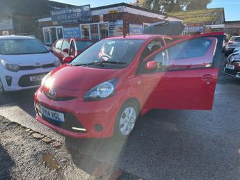 Toyota AYGO 1.0 VVT-i Move Hatchback 5dr Petrol Manual Euro 5 (68 ps)