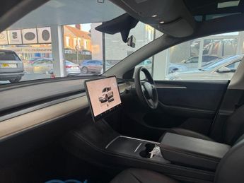 TESLA MODEL Y SUV 5dr Electric Auto RWD (346 ps)