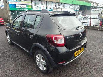 DACIA SANDERO STEPWAY 1.5 dCi Laureate Hatchback 5dr Diesel Manual Euro 6 (s/s) (90 ps