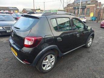 DACIA SANDERO STEPWAY 1.5 dCi Laureate Hatchback 5dr Diesel Manual Euro 6 (s/s) (90 ps