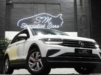 Volkswagen Tiguan 1.5 TSI Life SUV 5dr Petrol DSG Euro 6 (s/s) (150 ps)