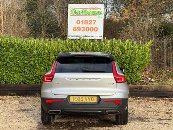 VOLVO XC40 2.0 T5 R-Design SUV 5dr Petrol Auto AWD 