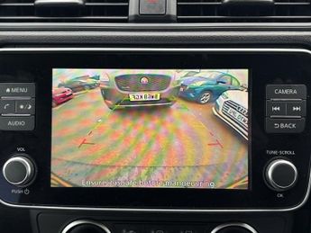 NISSAN LEAF 40kWh Acenta Hatchback 5dr Electric Auto (150 ps)