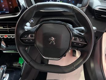 PEUGEOT E-208 50kWh Allure Premium Hatchback 5dr Electric Auto (136 ps)