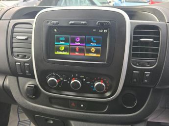 RENAULT TRAFIC Grey 2.0 dCi ENERGY 28 Sport Nav Van, Automatic , Euro 6 ULEZ, S