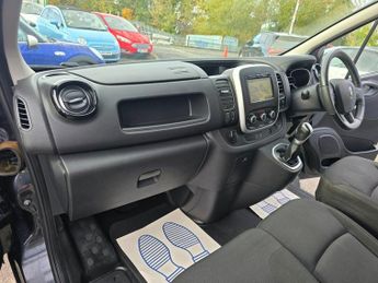 RENAULT TRAFIC Grey 2.0 dCi ENERGY 28 Sport Nav Van, Automatic , Euro 6 ULEZ, S