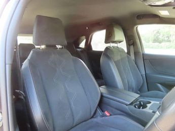 DS AUTOMOBILES DS 7 CROSSBACK 1.6 E-TENSE 13.2kWh Performance Line + Crossback 5dr Petrol Plug