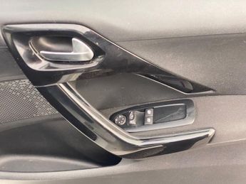 PEUGEOT 208 1.2 VTi PureTech Allure Hatchback 5dr Petrol Manual Euro 5 (82 p