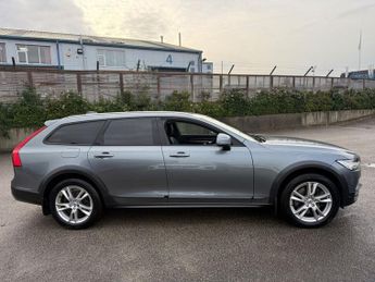 VOLVO V90 2.0 D5 PowerPulse Pro Estate 5dr Diesel Auto AWD Euro 6-2 FORMER