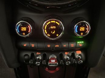 MINI HATCH 2.0 Cooper S Classic Hatchback 3dr Petrol Steptronic Euro 6 (s/s