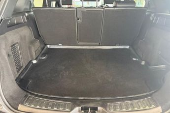 LAND ROVER DISCOVERY SPORT 2.0 D165 MHEV R-Dynamic S Plus SUV 5dr Diesel Auto 4WD Euro 6 (s