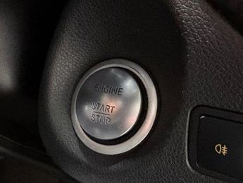 MERCEDES-BENZ A-CLASS 2.1 A200d AMG Line (Premium Plus) Hatchback 5dr Diesel 7G-DCT Eu