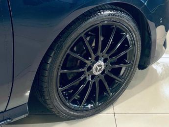 MERCEDES-BENZ A-CLASS 2.1 A200d AMG Line (Premium Plus) Hatchback 5dr Diesel 7G-DCT Eu