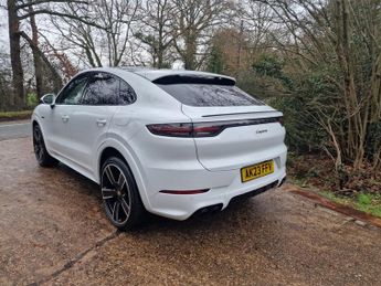 PORSCHE CAYENNE 3.0 V6 E-Hybrid 17.9kWh Platinum Edition Coupe 5dr Petrol Plug-i