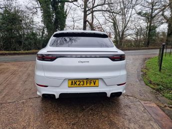 PORSCHE CAYENNE 3.0 V6 E-Hybrid 17.9kWh Platinum Edition Coupe 5dr Petrol Plug-i