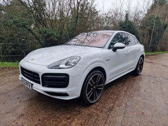 PORSCHE CAYENNE 3.0 V6 E-Hybrid 17.9kWh Platinum Edition Coupe 5dr Petrol Plug-i