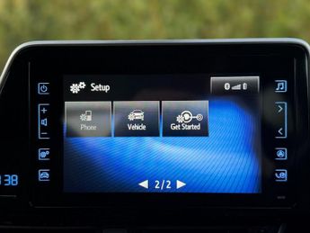 TOYOTA C-HR 1.8 VVT-h Excel SUV 5dr Petrol Hybrid CVT Euro 6 (s/s) (122 ps)