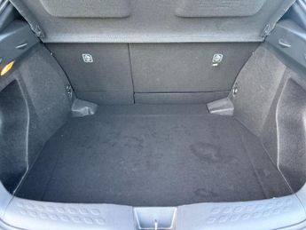 TOYOTA C-HR 1.8 VVT-h Excel SUV 5dr Petrol Hybrid CVT Euro 6 (s/s) (122 ps)